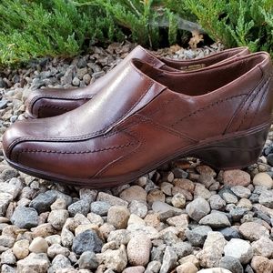 Earth Spirit brown leather loafers